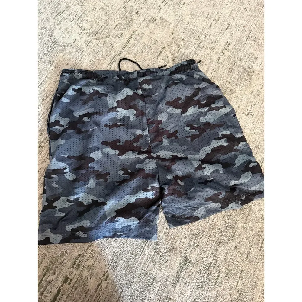 WXYZ Men’s Nylon Pull On Camo Shorts Size XL